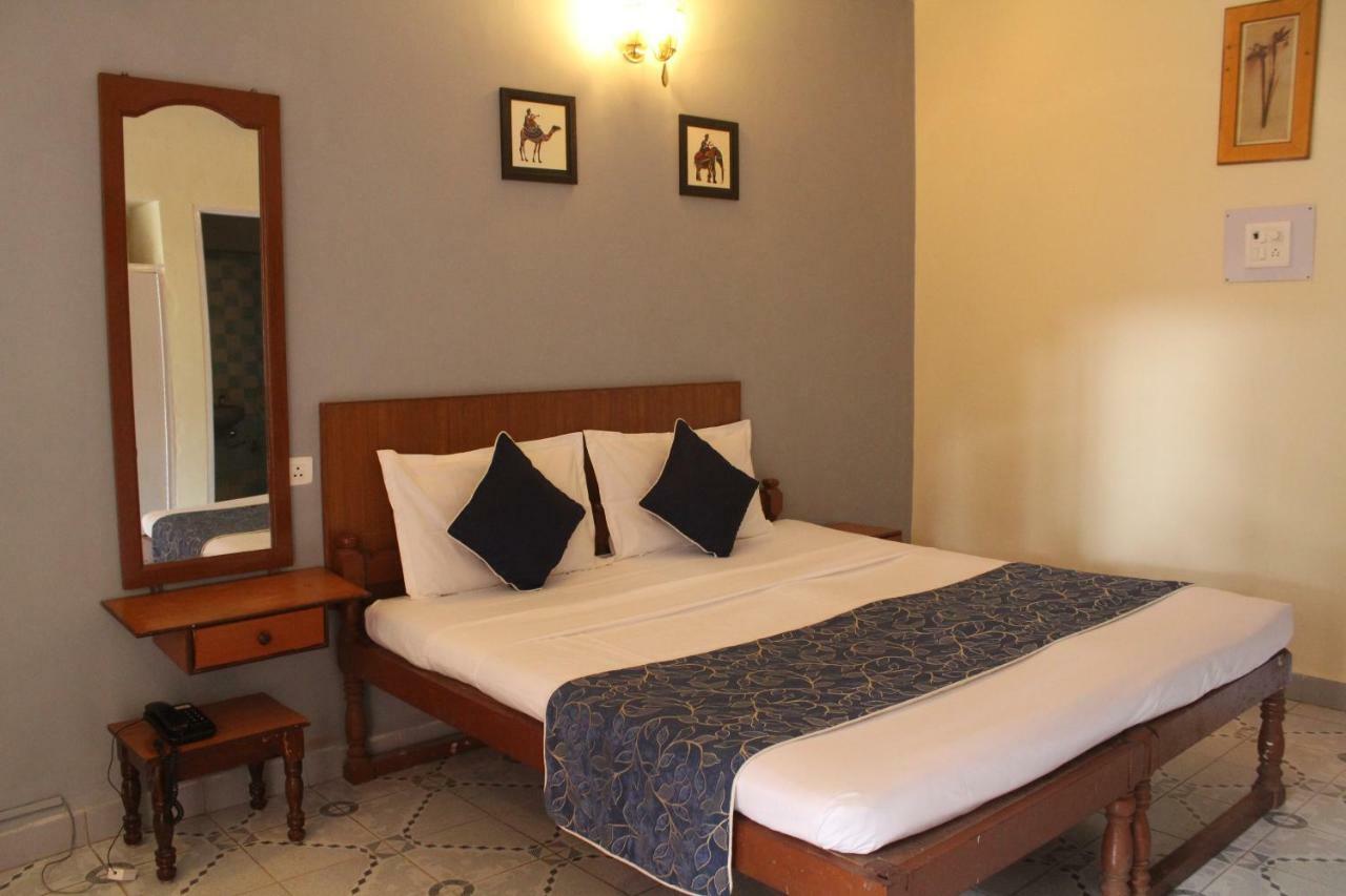 Dona Julia Beach Resort 칼랑굿 외부 사진